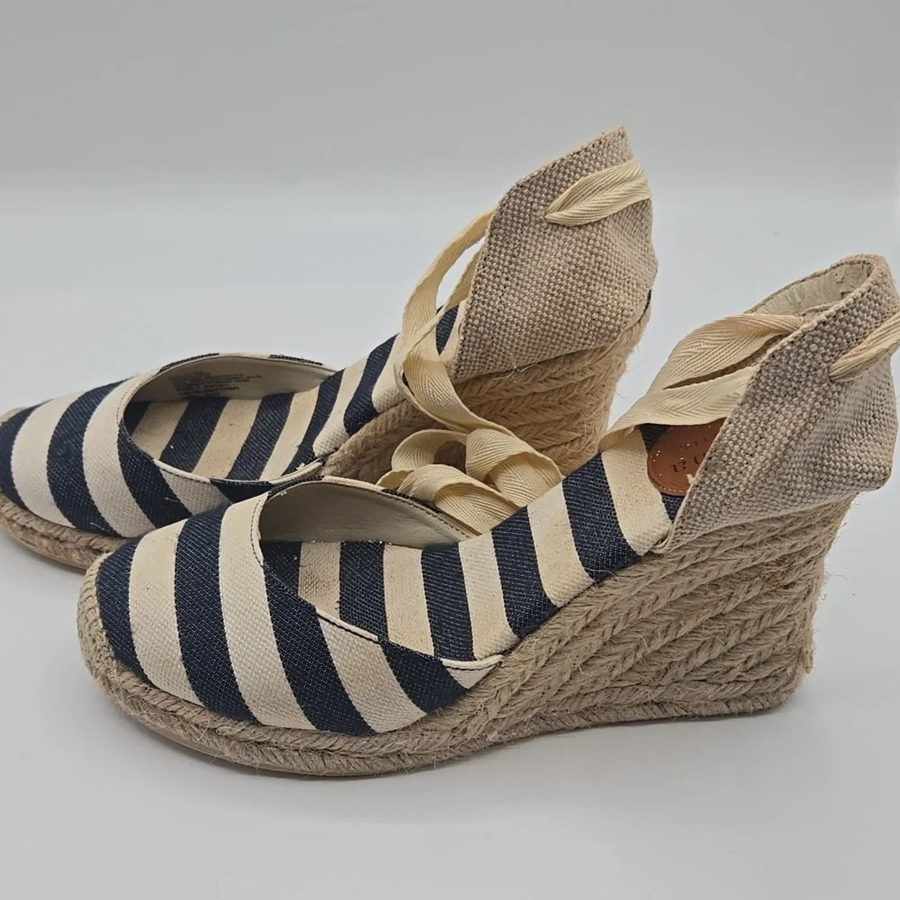 Sonoma | Navy Striped 4
